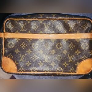 Vintage  Louis Vuitton toiletry bag